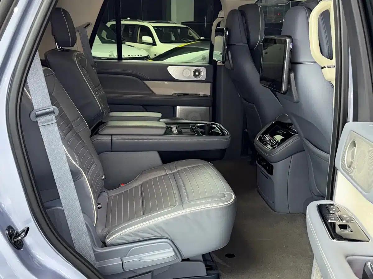 Navigator 2019 3.5T Presidential Series (China VI Emission Standard) — миниатюра 11