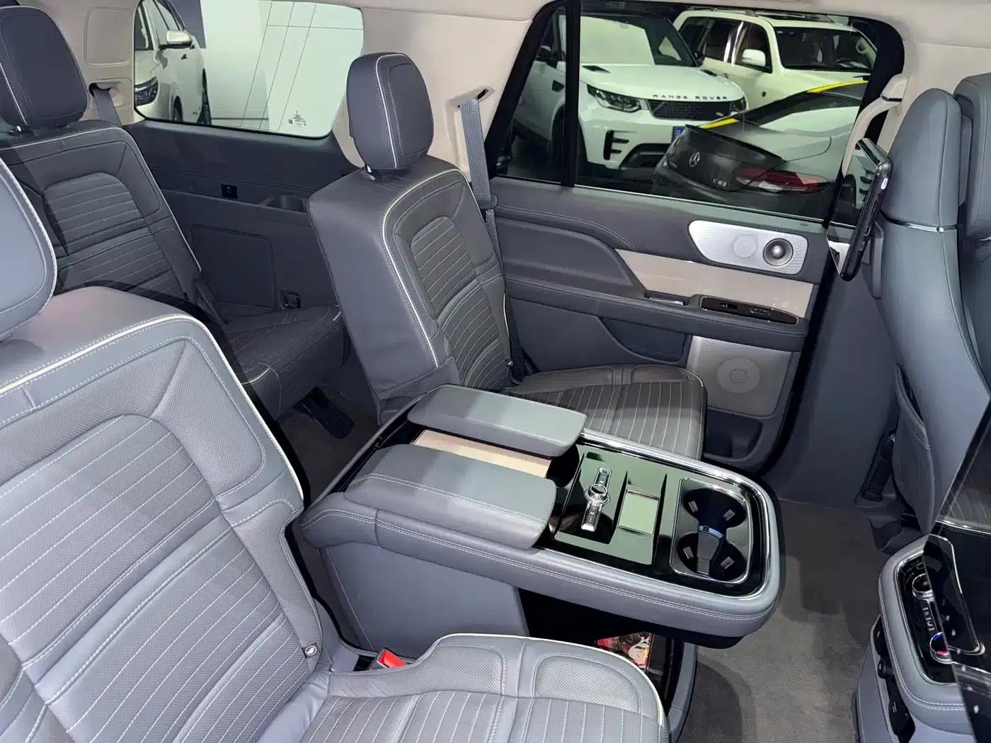 Navigator 2019 3.5T Presidential Series (China VI Emission Standard) — миниатюра 12