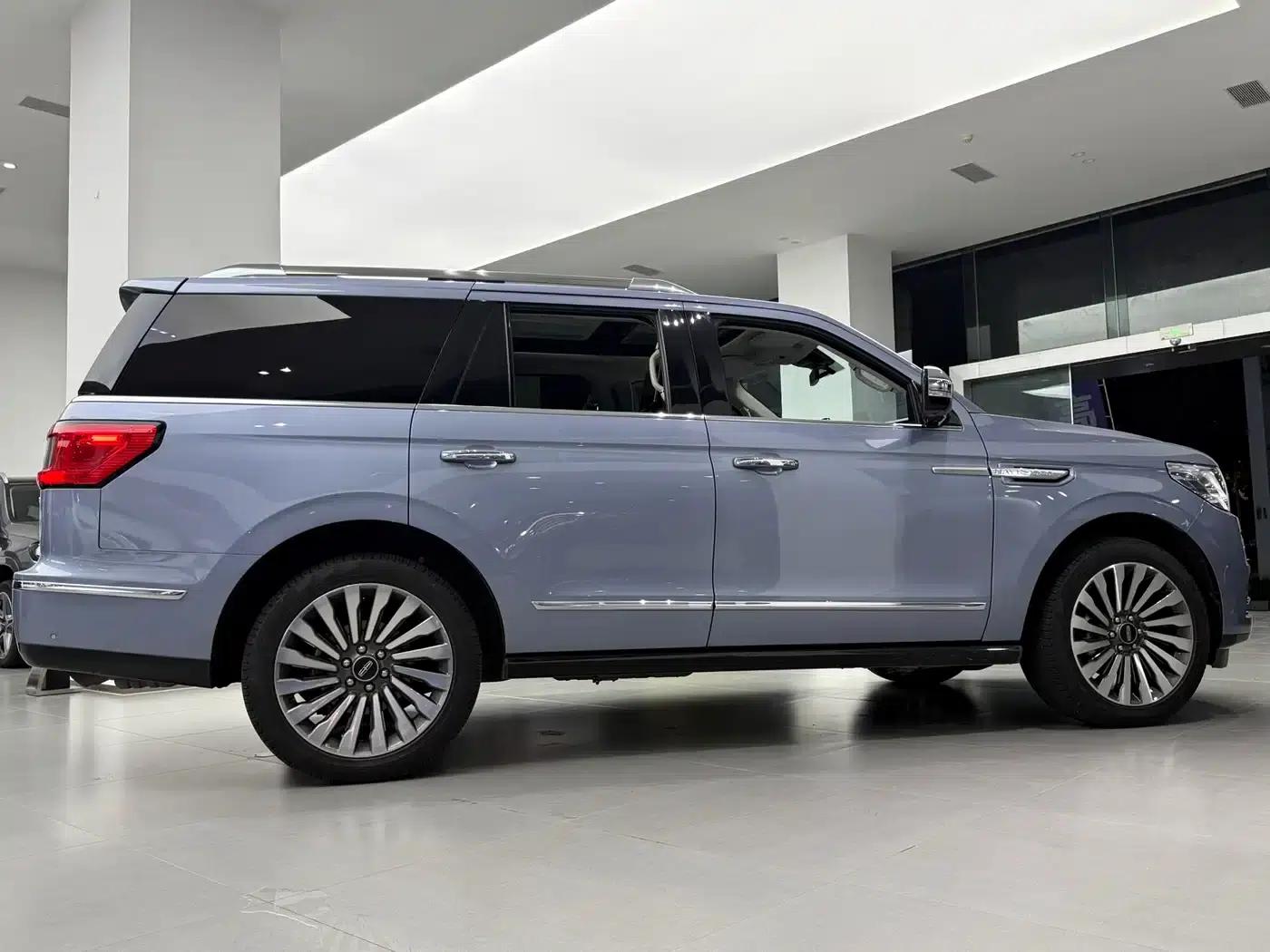Navigator 2019 3.5T Presidential Series (China VI Emission Standard) — миниатюра 5