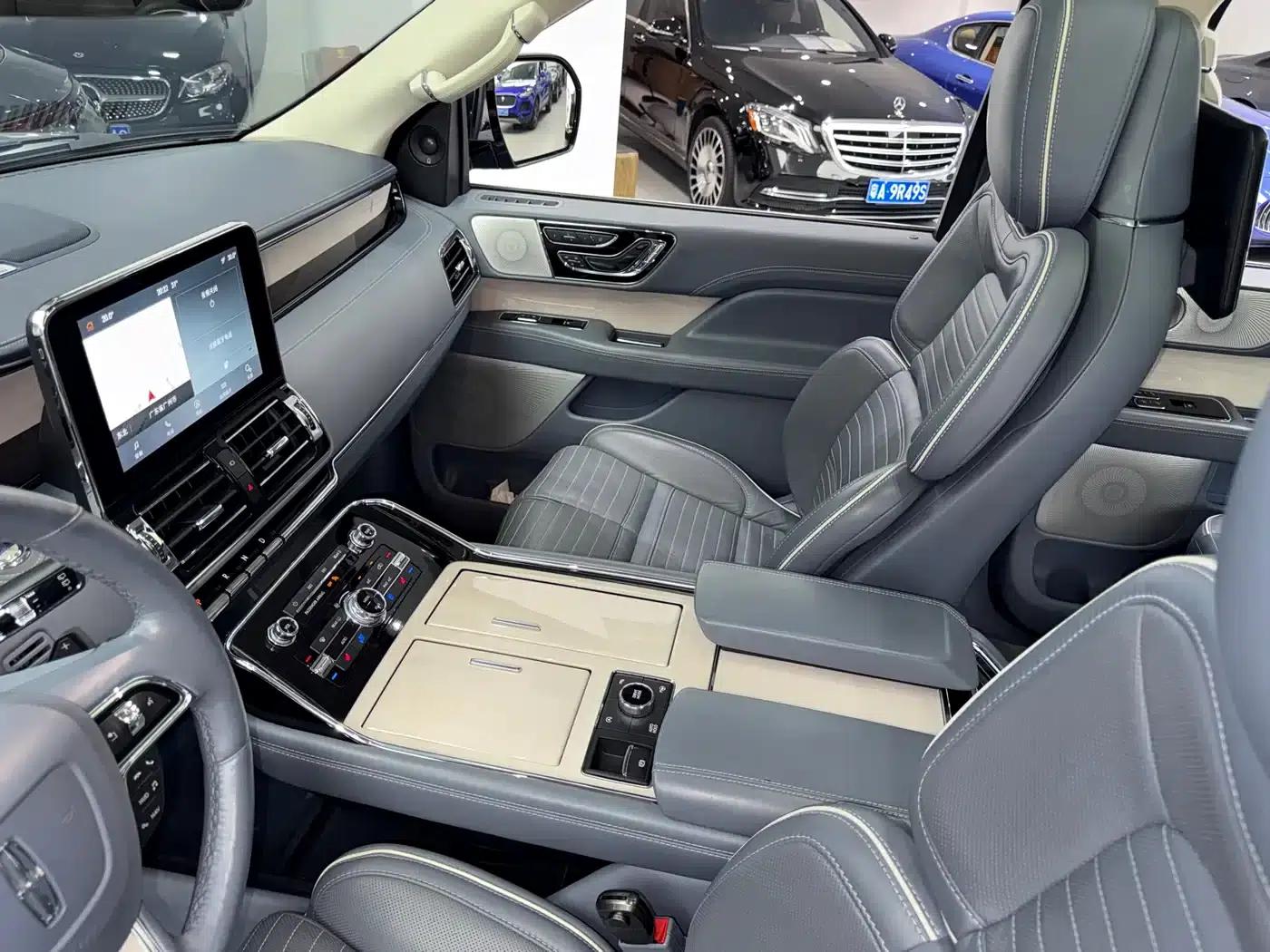 Navigator 2019 3.5T Presidential Series (China VI Emission Standard) — миниатюра 9