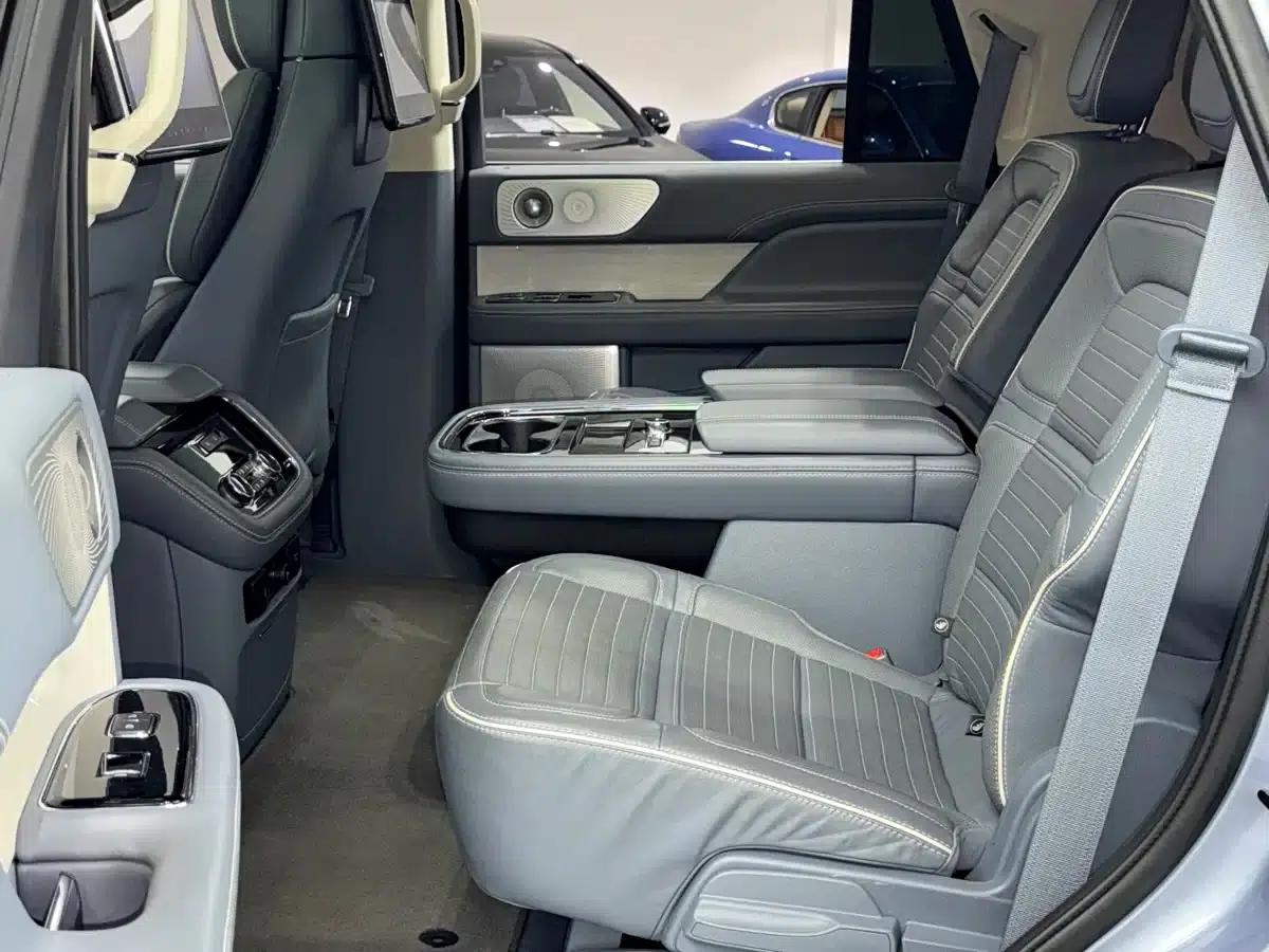 Navigator 2019 3.5T Presidential Series (China VI Emission Standard) — миниатюра 10