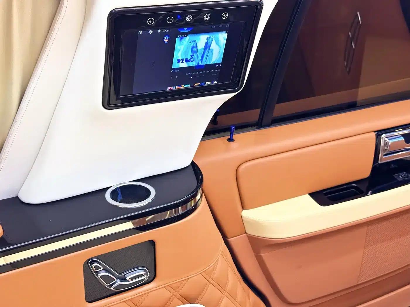 Navigator 2015 3.5T Automatic — миниатюра 12