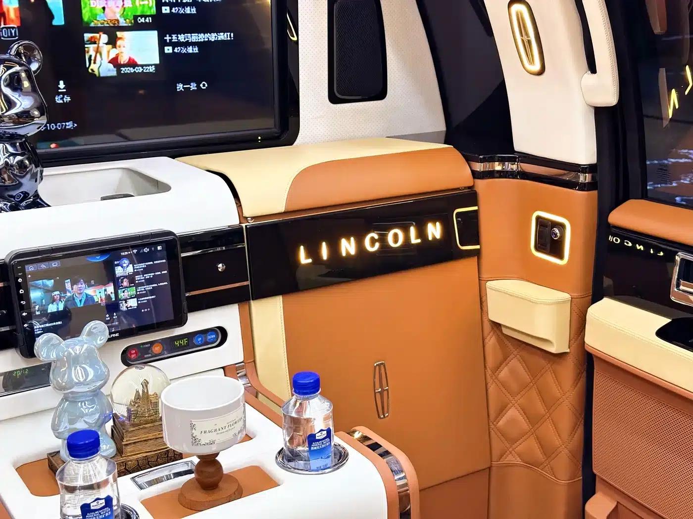 Navigator 2015 3.5T Automatic — миниатюра 14