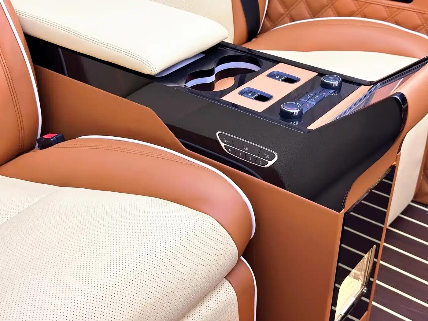 Navigator 2015 3.5T Automatic — миниатюра 19