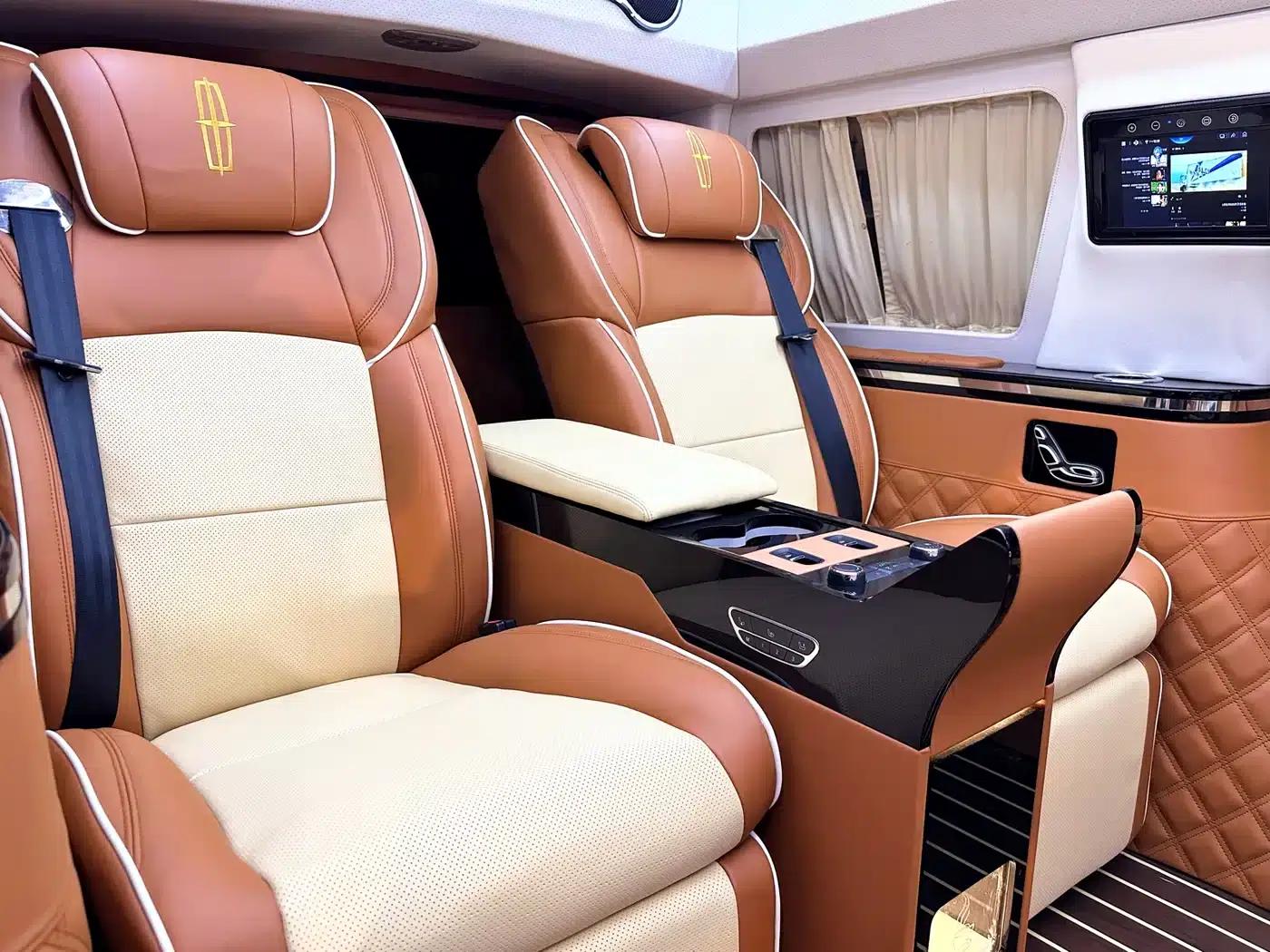 Navigator 2015 3.5T Automatic — миниатюра 21