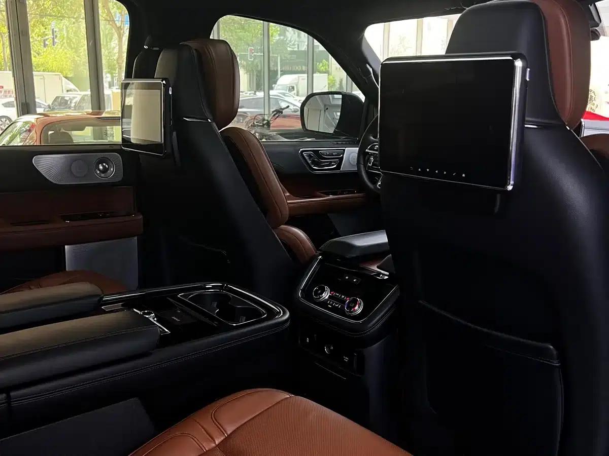 Navigator 2019 3.5T Premium Edition (China VI Emission Standard) — миниатюра 12