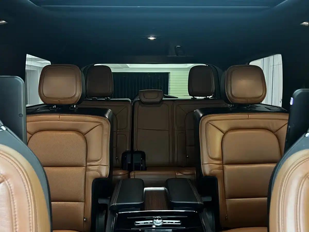 Navigator 2019 3.5T Premium Edition (China VI Emission Standard) — миниатюра 30