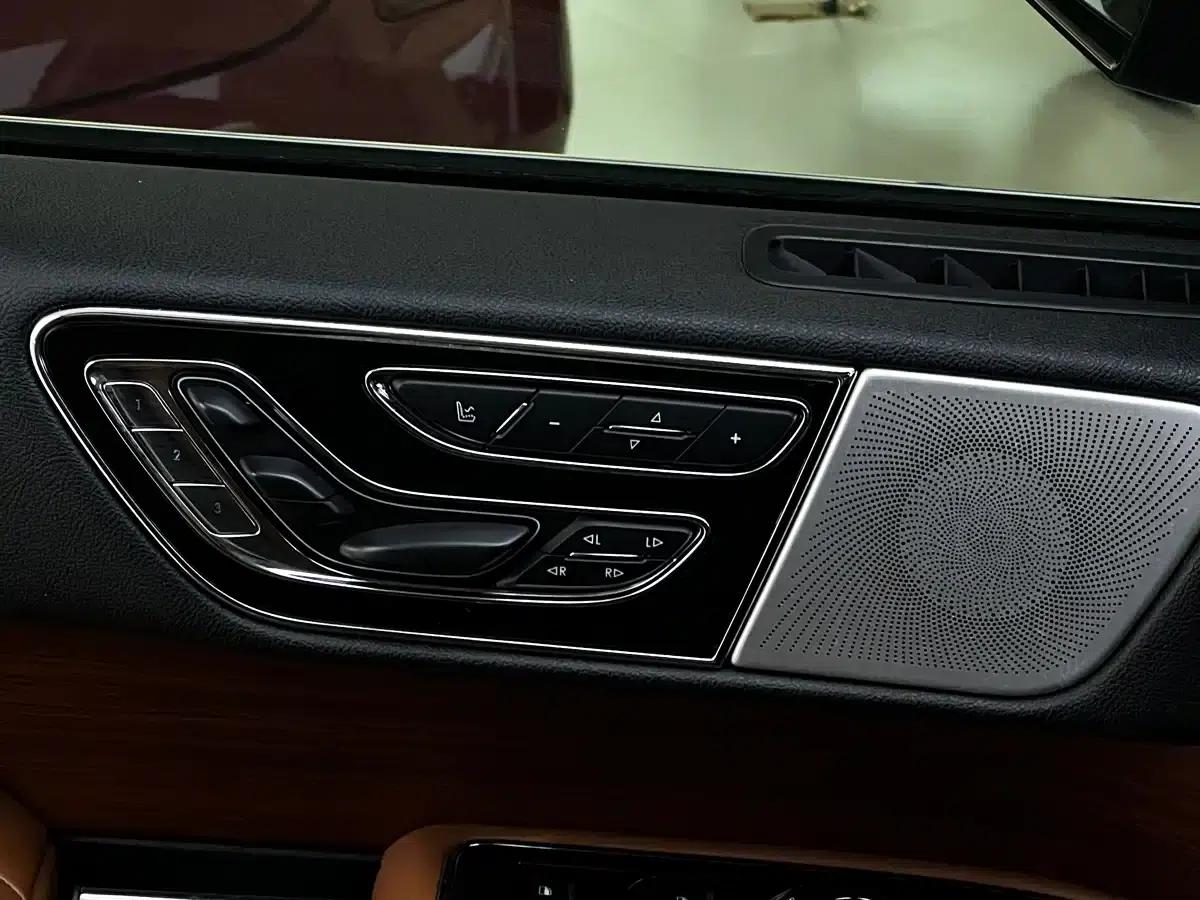 Navigator 2019 3.5T Premium Edition (China VI Emission Standard) — миниатюра 6