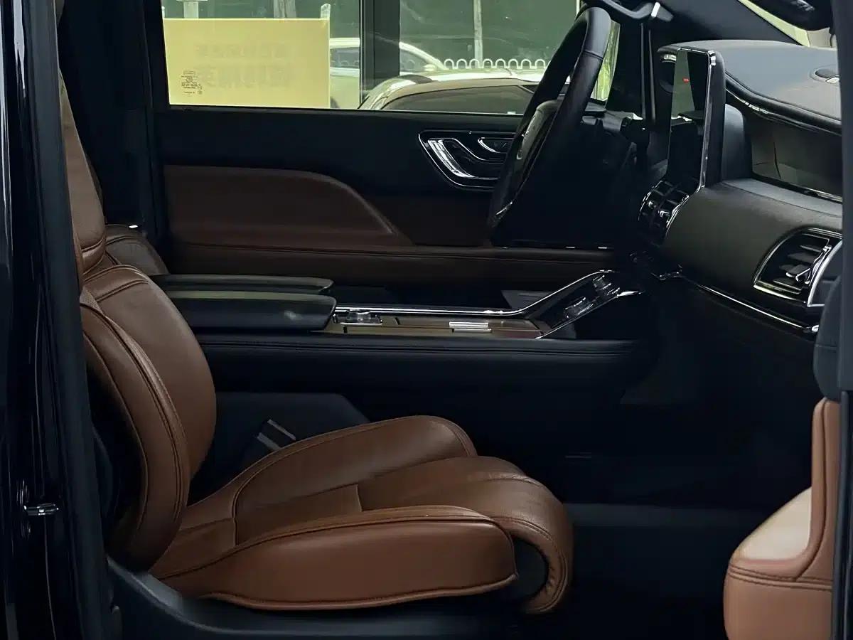 Navigator 2019 3.5T Premium Edition (China VI Emission Standard) — миниатюра 8