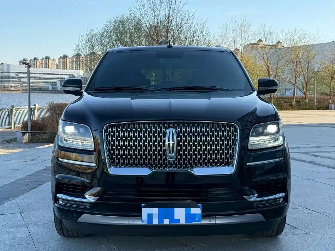 Navigator 2018 3.5T Premium Edition (National V Emission Standard) — миниатюра 2