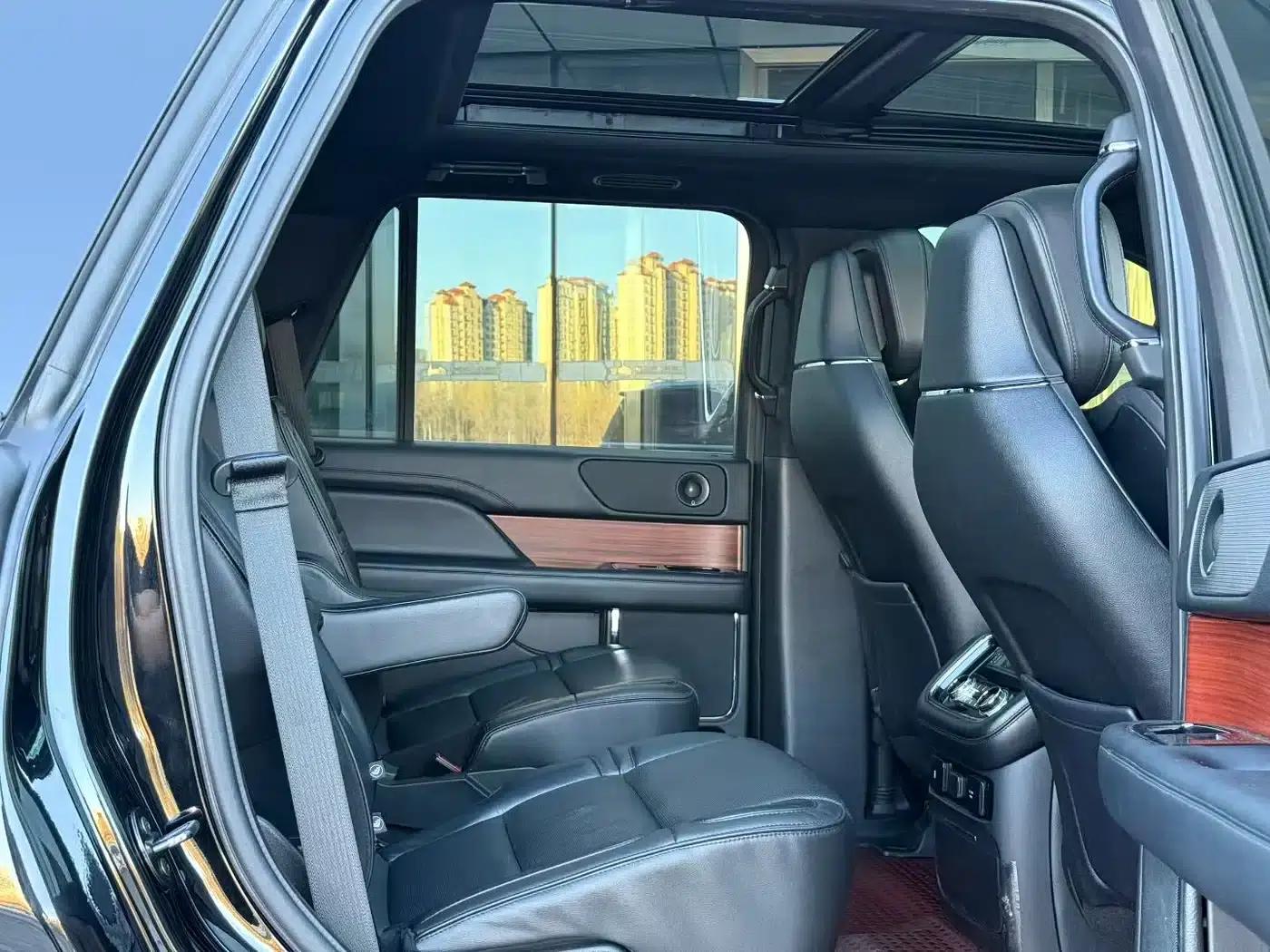 Navigator 2018 3.5T Premium Edition (National V Emission Standard) — миниатюра 6