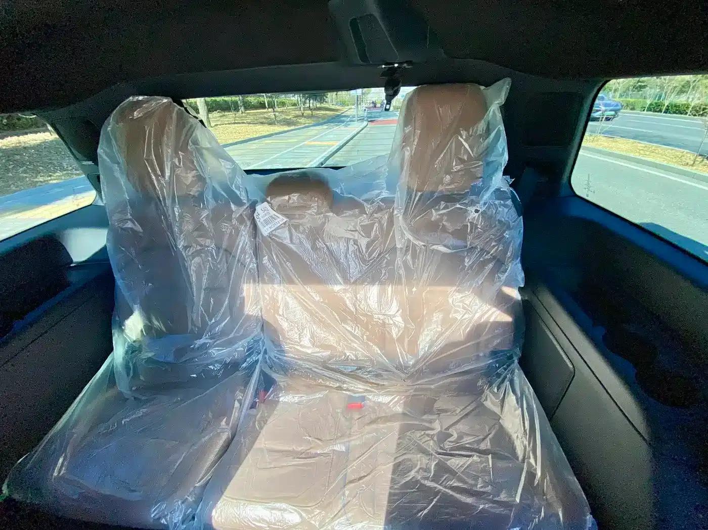 Navigator 2025 3.5T Presidential Edition — миниатюра 15
