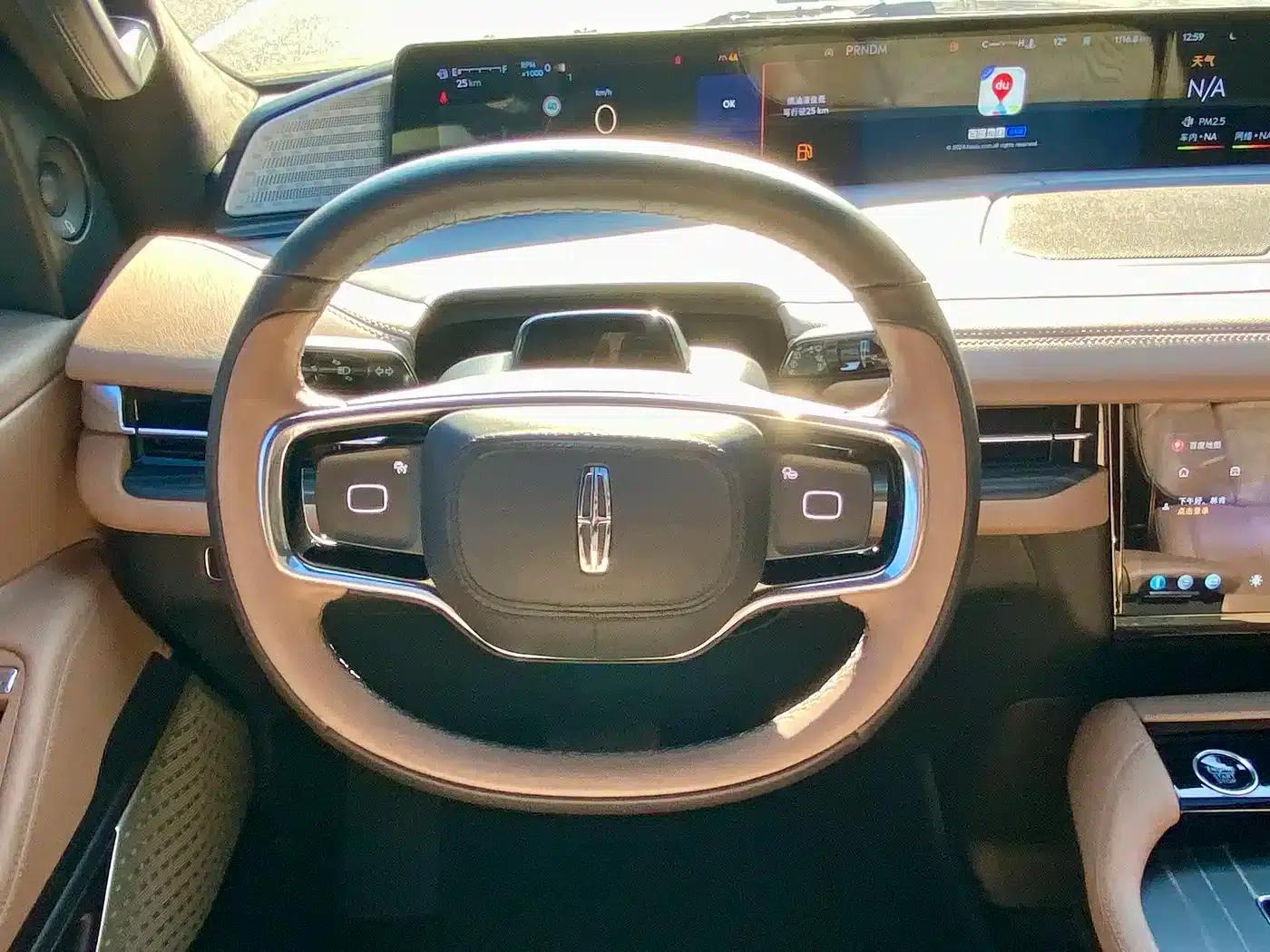 Navigator 2025 3.5T Presidential Edition — миниатюра 22