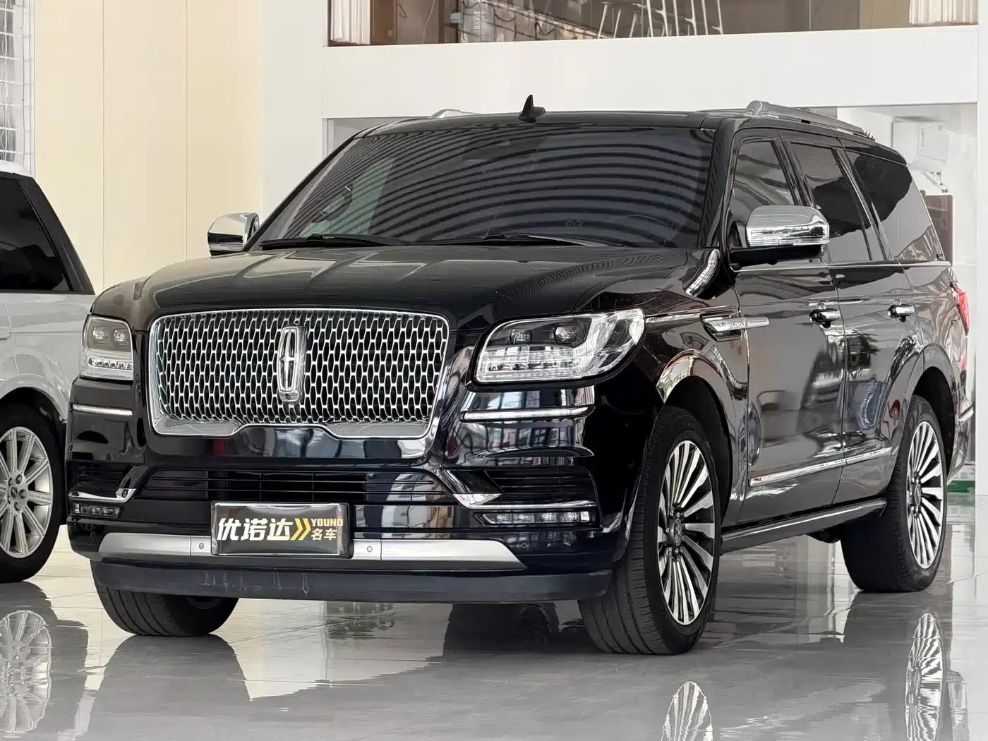 Navigator 2019 3.5T Presidential Series (China VI Emission Standard) — миниатюра 1