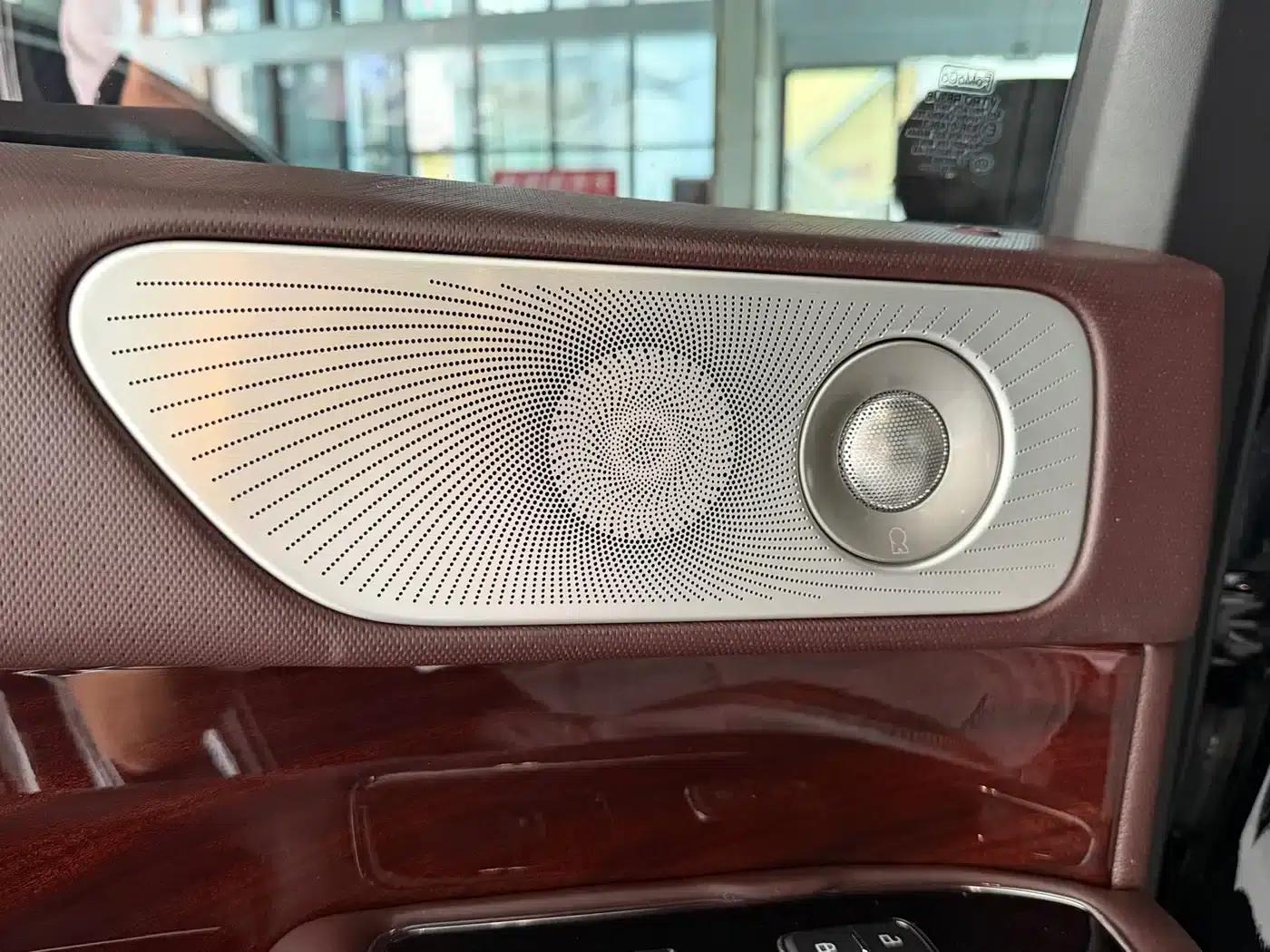 Navigator 2019 3.5T Presidential Series (China VI Emission Standard) — миниатюра 11
