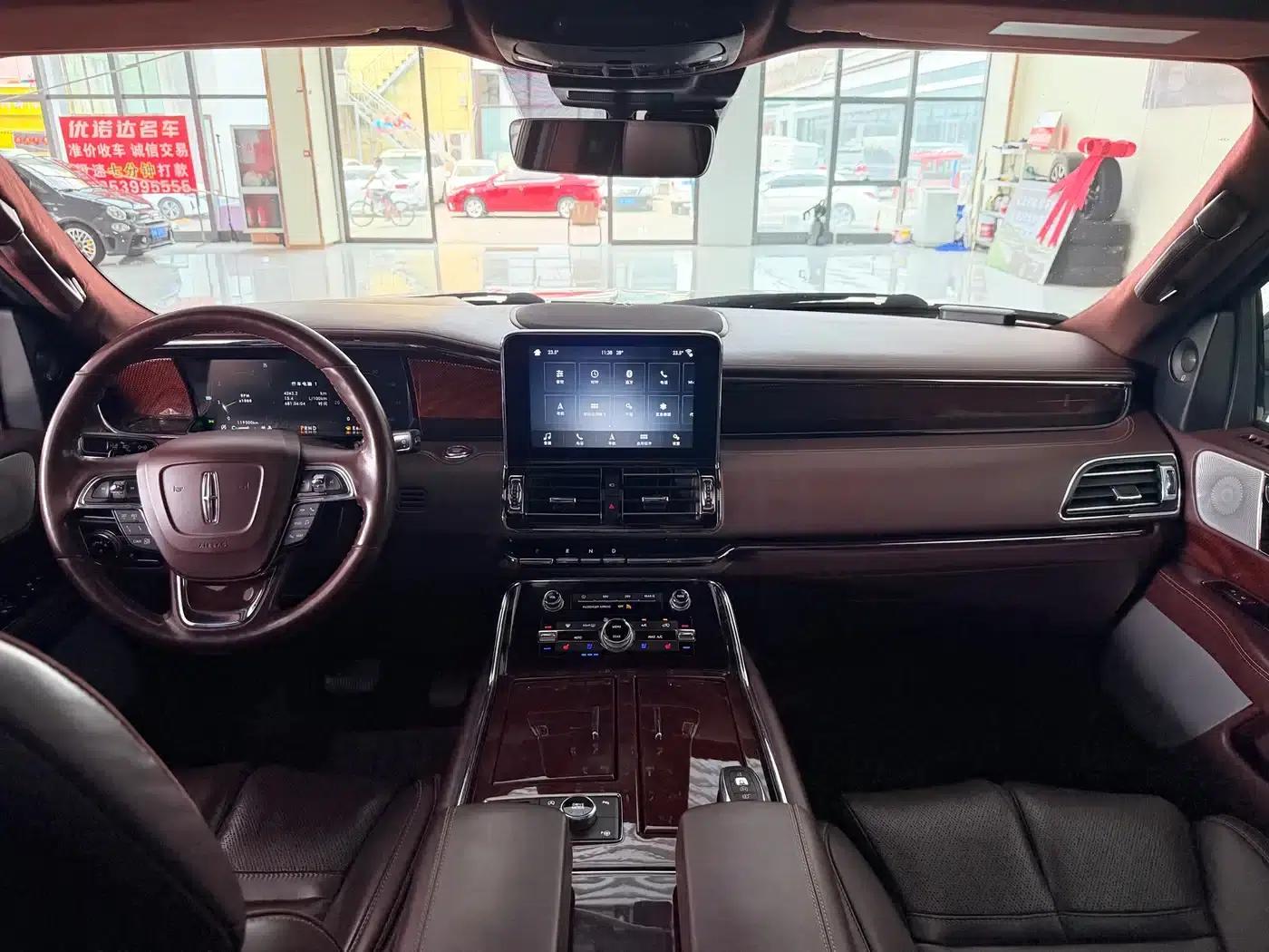 Navigator 2019 3.5T Presidential Series (China VI Emission Standard) — миниатюра 7