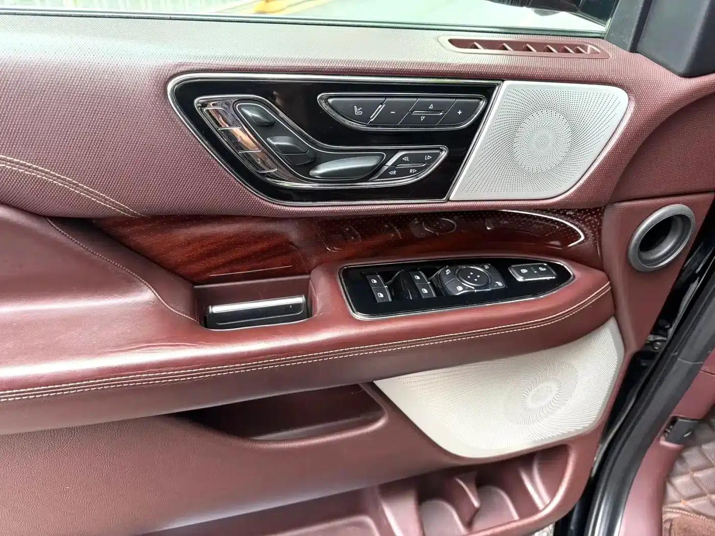 Navigator 2019 3.5T Presidential Series (China VI Emission Standard) — миниатюра 10