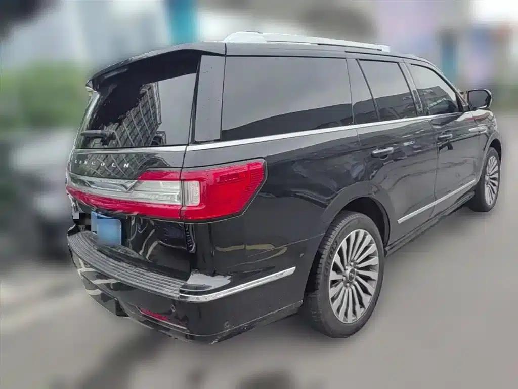 Navigator 2020 3.5T Premium Edition — миниатюра 12