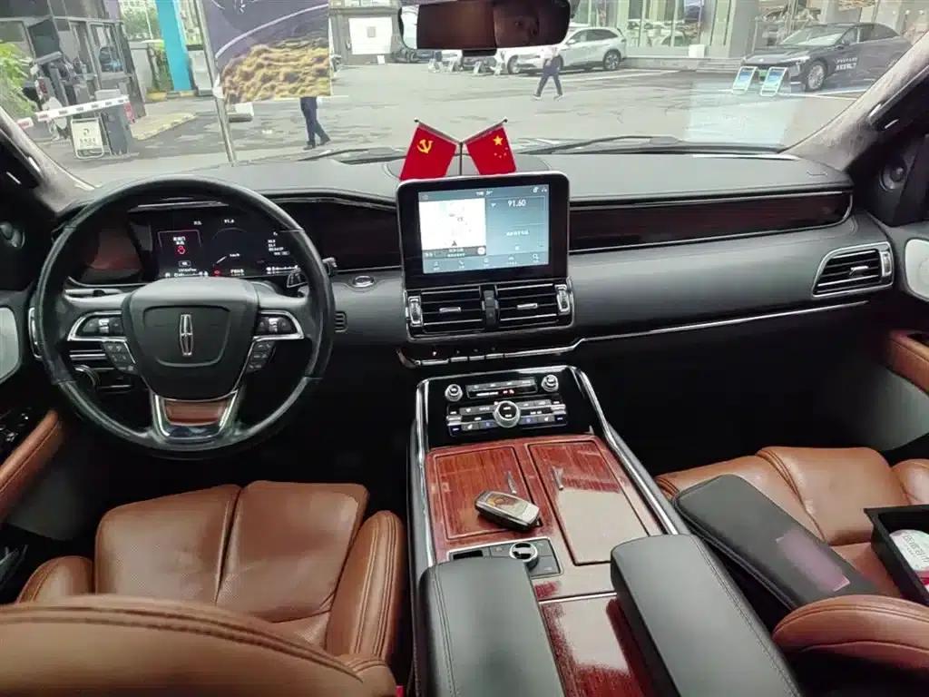 Navigator 2020 3.5T Premium Edition — миниатюра 16