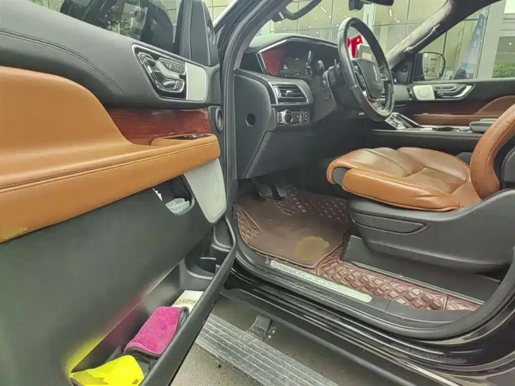 Navigator 2020 3.5T Premium Edition — миниатюра 23