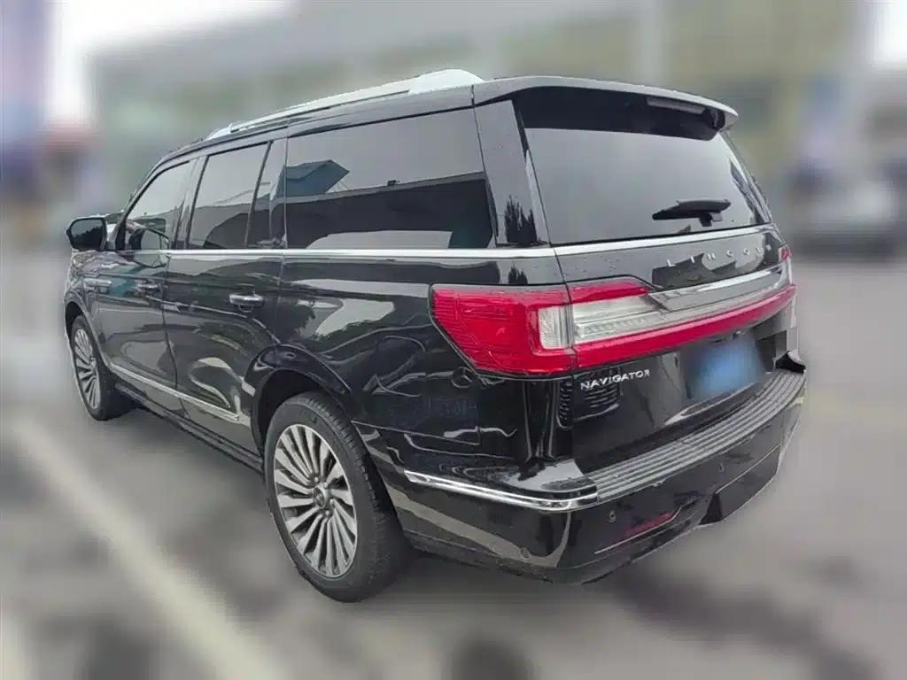 Navigator 2020 3.5T Premium Edition — миниатюра 9