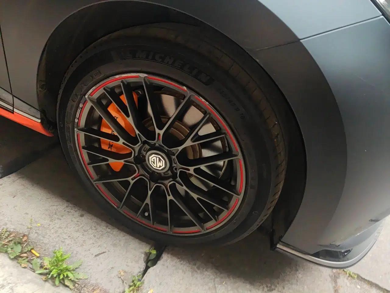 MG 4 EV 2022 460 km All-Wheel-Drive Performance Version — миниатюра 8