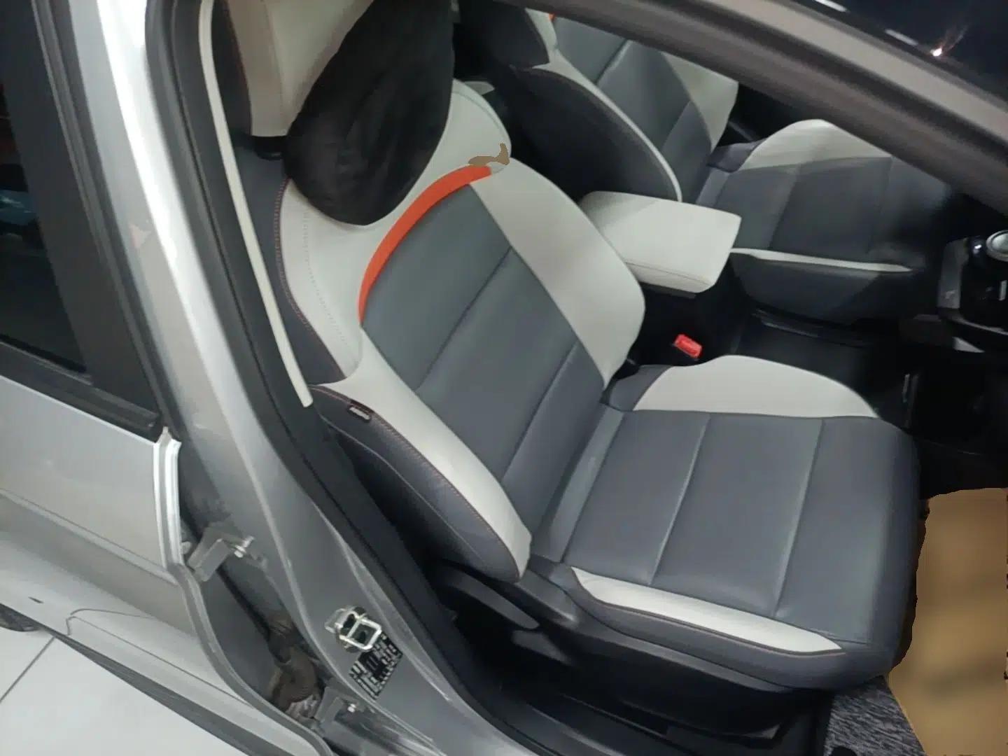MG 4 EV 2023 415 km Range Sea-Faring Champion Edition — миниатюра 23