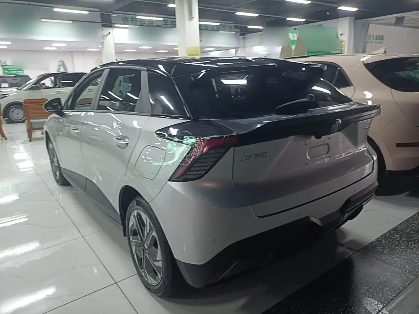 MG 4 EV 2023 415 km Range Sea-Faring Champion Edition — миниатюра 4