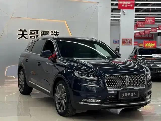 Navigator 2022 2.7T 4WD Premium Edition