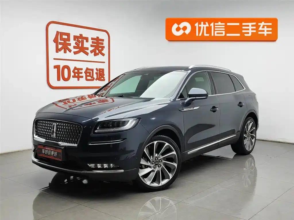 Navigator 2021 2.7T AWD Premium Edition — миниатюра 1