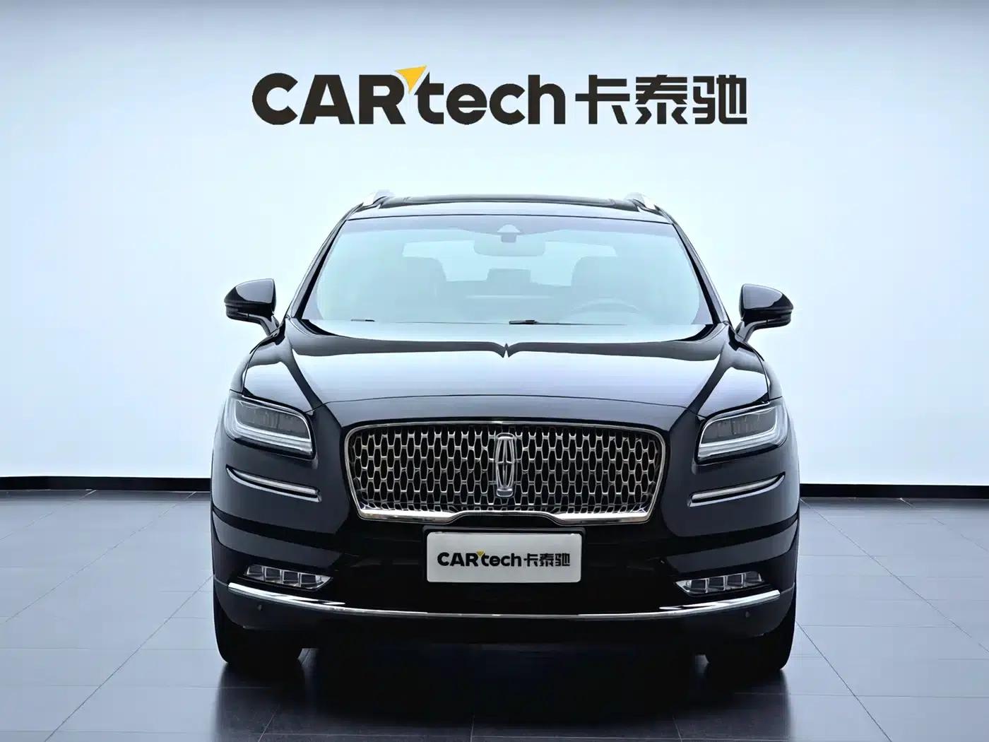 Navigator 2021 2.0T AWD Premium Edition — миниатюра 2