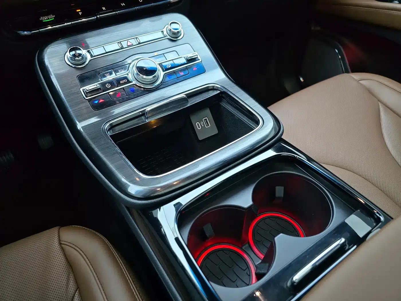 Navigator 2021 2.0T AWD Premium Edition — миниатюра 25