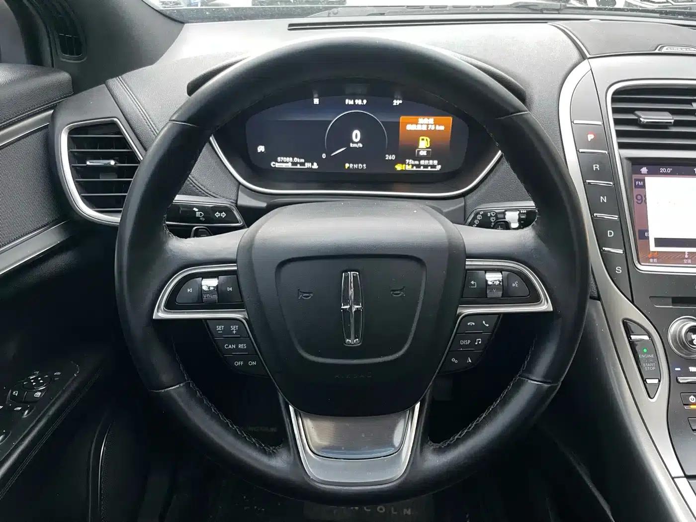 2019 Navigator Imported Model 2.0T Two-Wheel Drive Premium Edition (China VI Emission Standard) — миниатюра 13