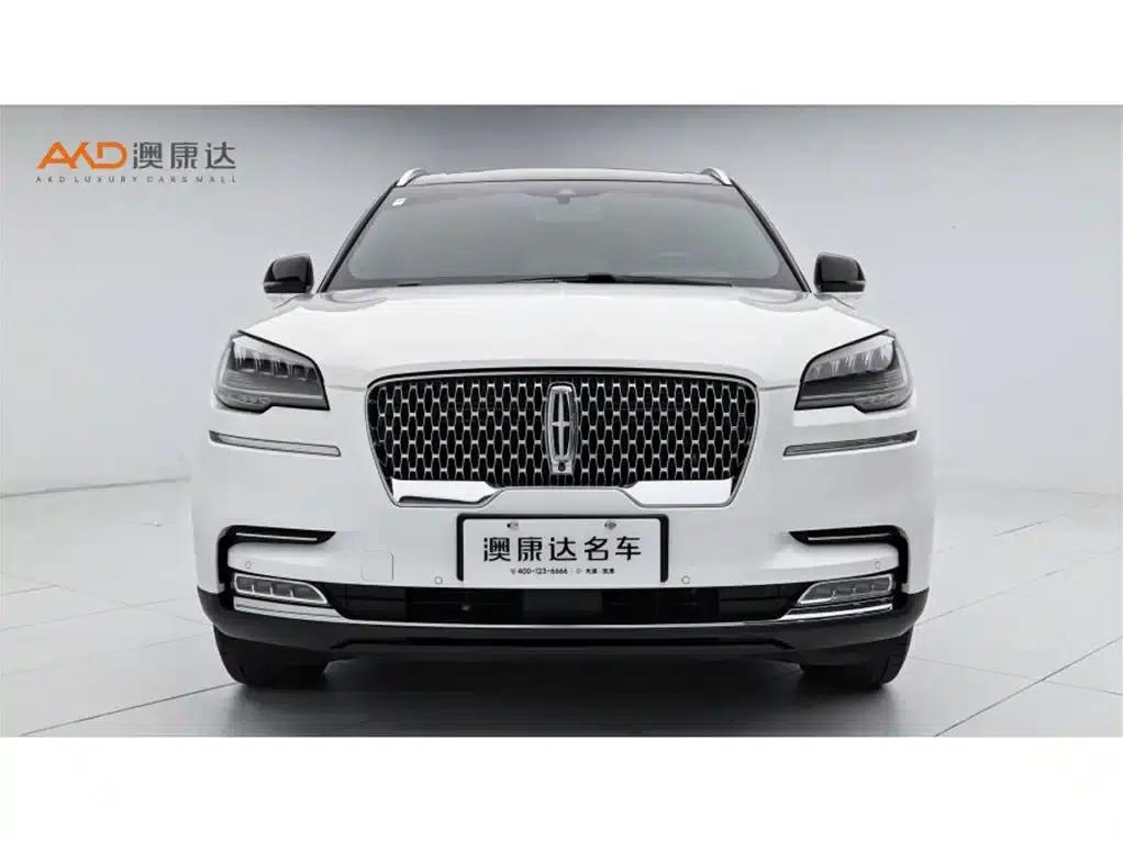 Aviator / 3.0T / 2022 / V6 AWD Premium Edition — миниатюра 2