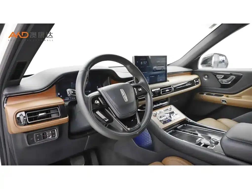 Aviator / 3.0T / 2022 / V6 AWD Premium Edition — миниатюра 6