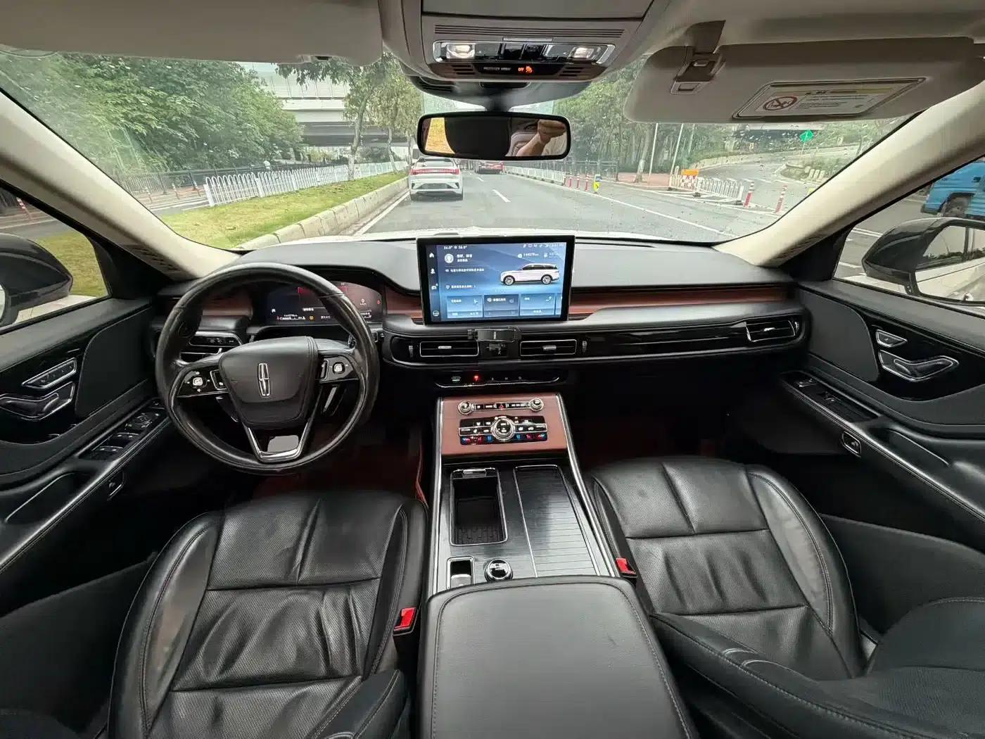 2021 Aviator 3.0T V6 AWD Premium Edition — миниатюра 9