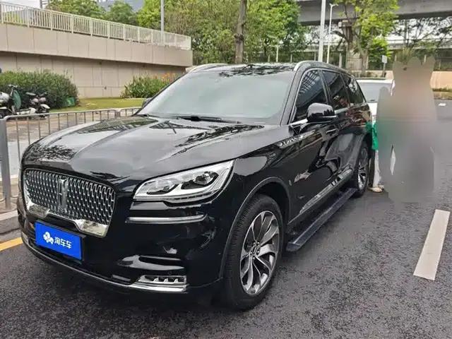 2020 Aviator 3.0T V6 AWD Executive Edition