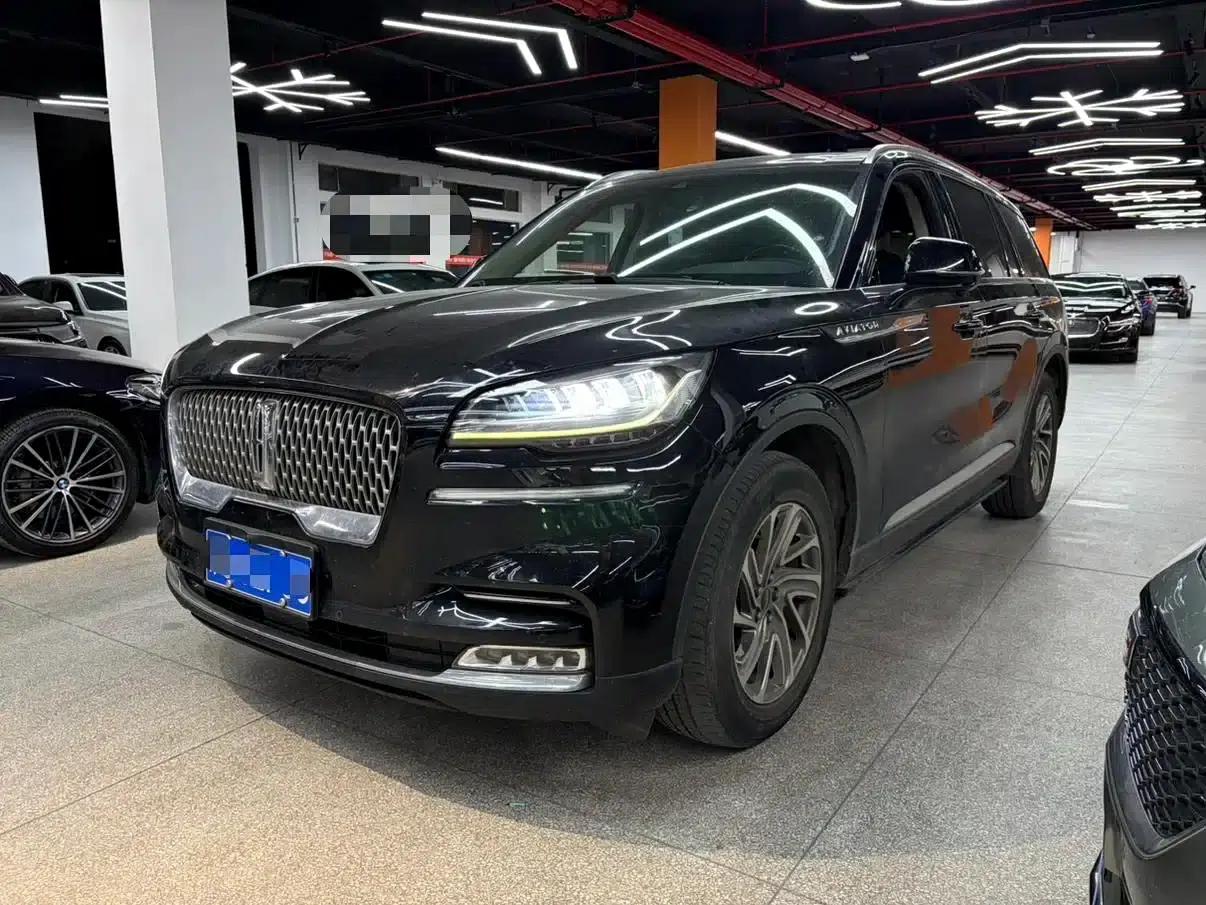 2020 Aviator 3.0T V6 AWD Premium Edition — миниатюра 1