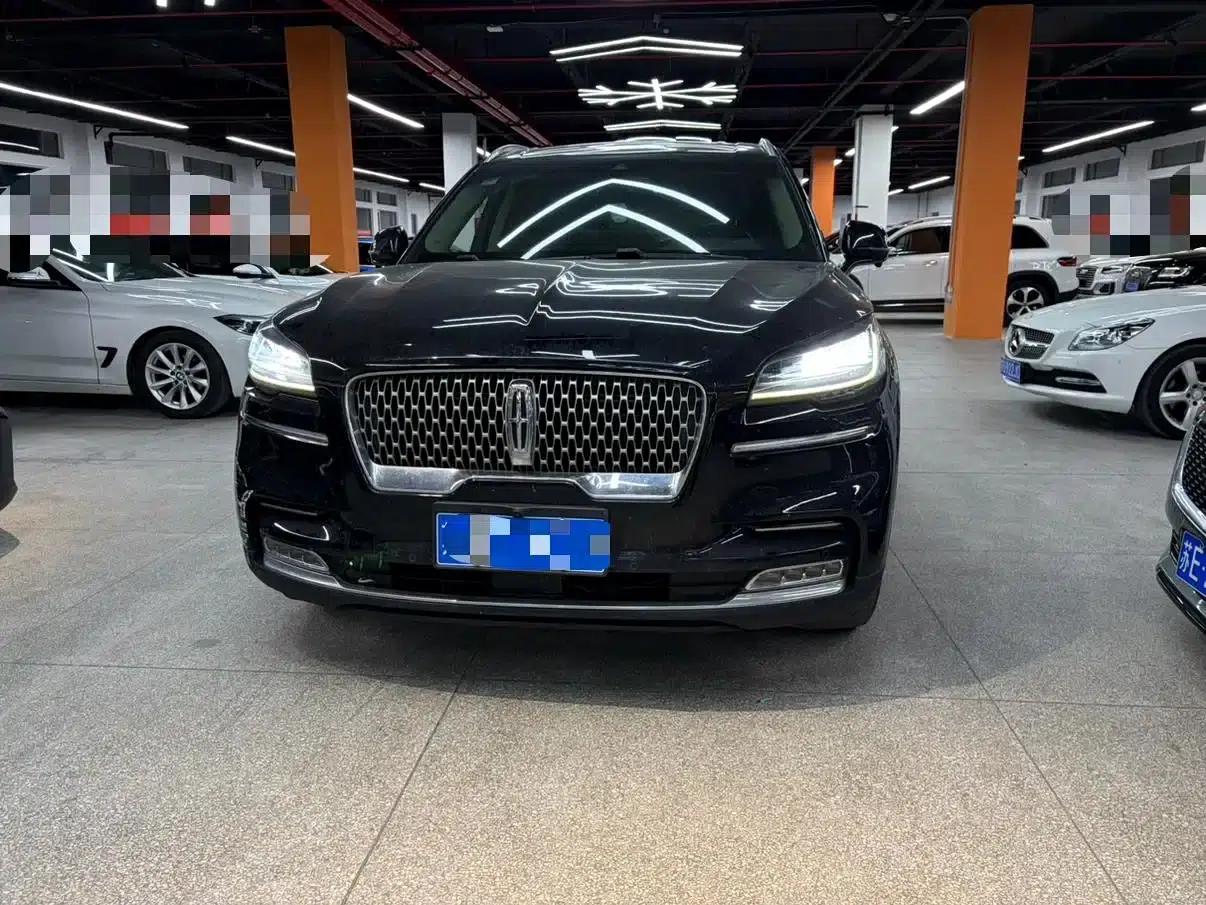 2020 Aviator 3.0T V6 AWD Premium Edition — миниатюра 2
