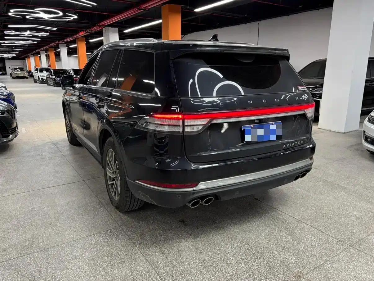 2020 Aviator 3.0T V6 AWD Premium Edition — миниатюра 13