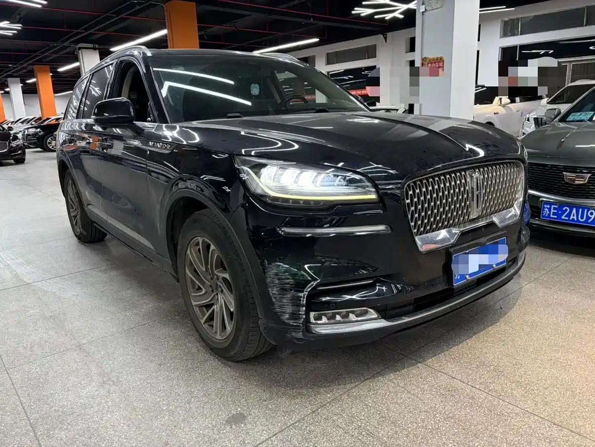 2020 Aviator 3.0T V6 AWD Premium Edition — миниатюра 3