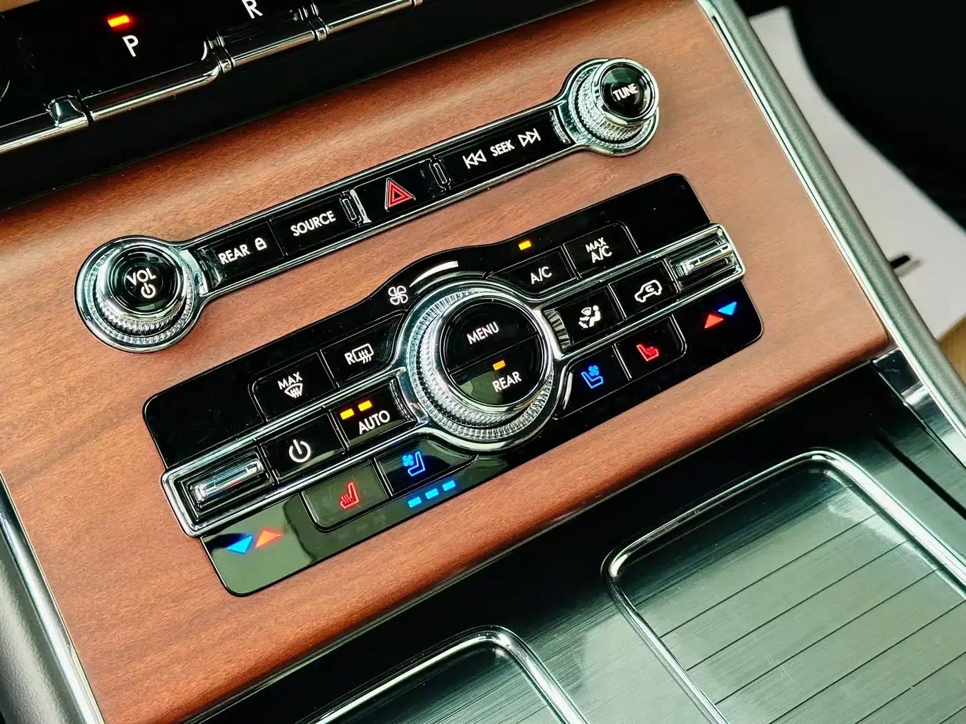 2023 Aviator 3.0T V6 AWD Premium Cruiser (6-seater) — миниатюра 12