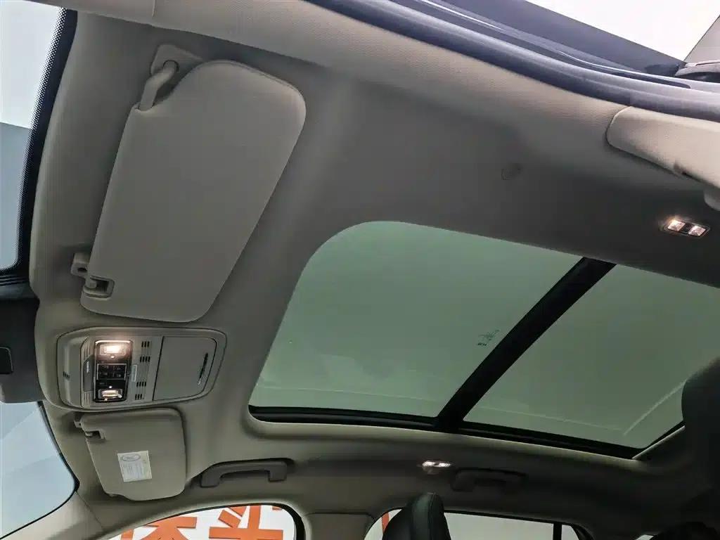 2022 Aviator 3.0T V6 AWD Premium Edition — миниатюра 14