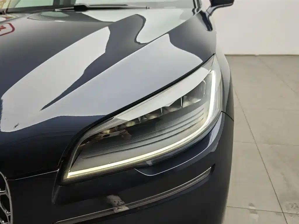 2022 Aviator 3.0T V6 AWD Premium Edition — миниатюра 7