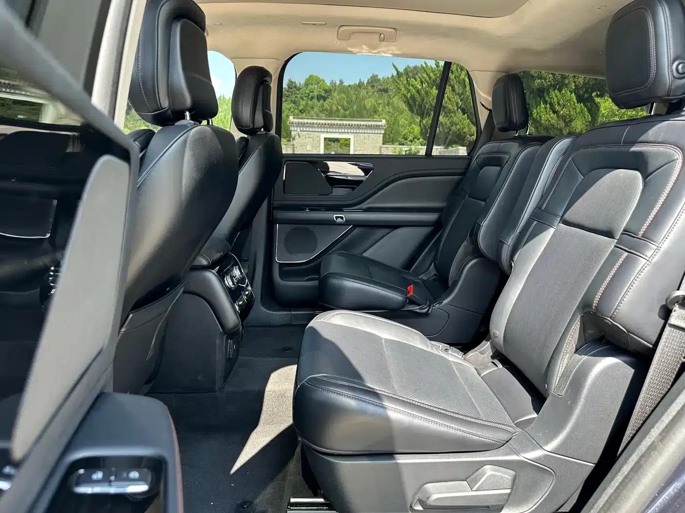 2021 Aviator 3.0T V6 AWD Premium Edition — миниатюра 16
