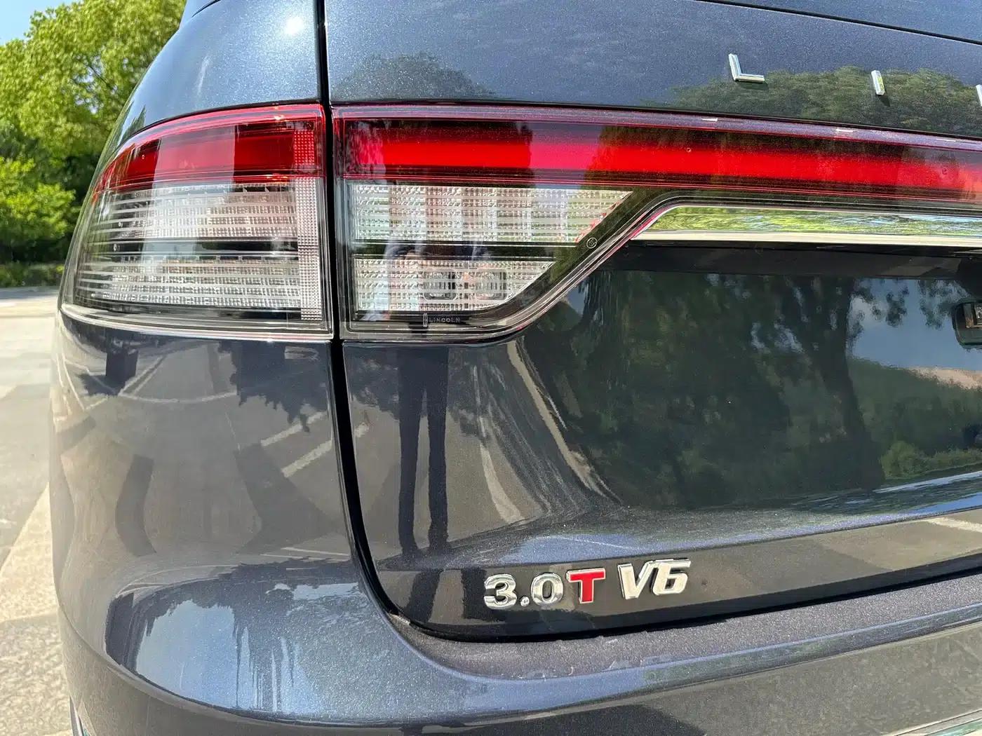 2021 Aviator 3.0T V6 AWD Premium Edition — миниатюра 9