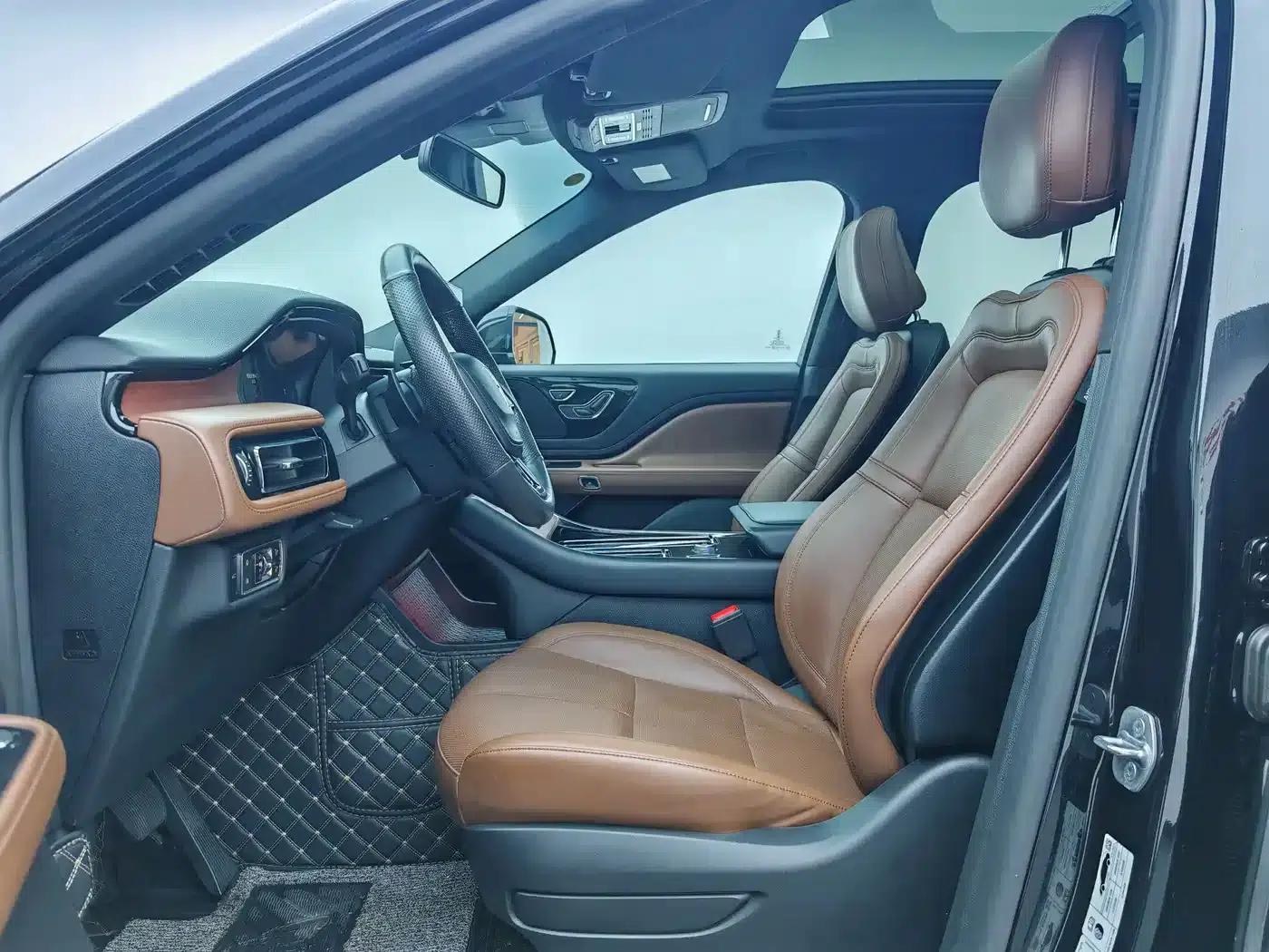 2023 Aviator 3.0T V6 AWD Premium Cruiser (6-seater) — миниатюра 13