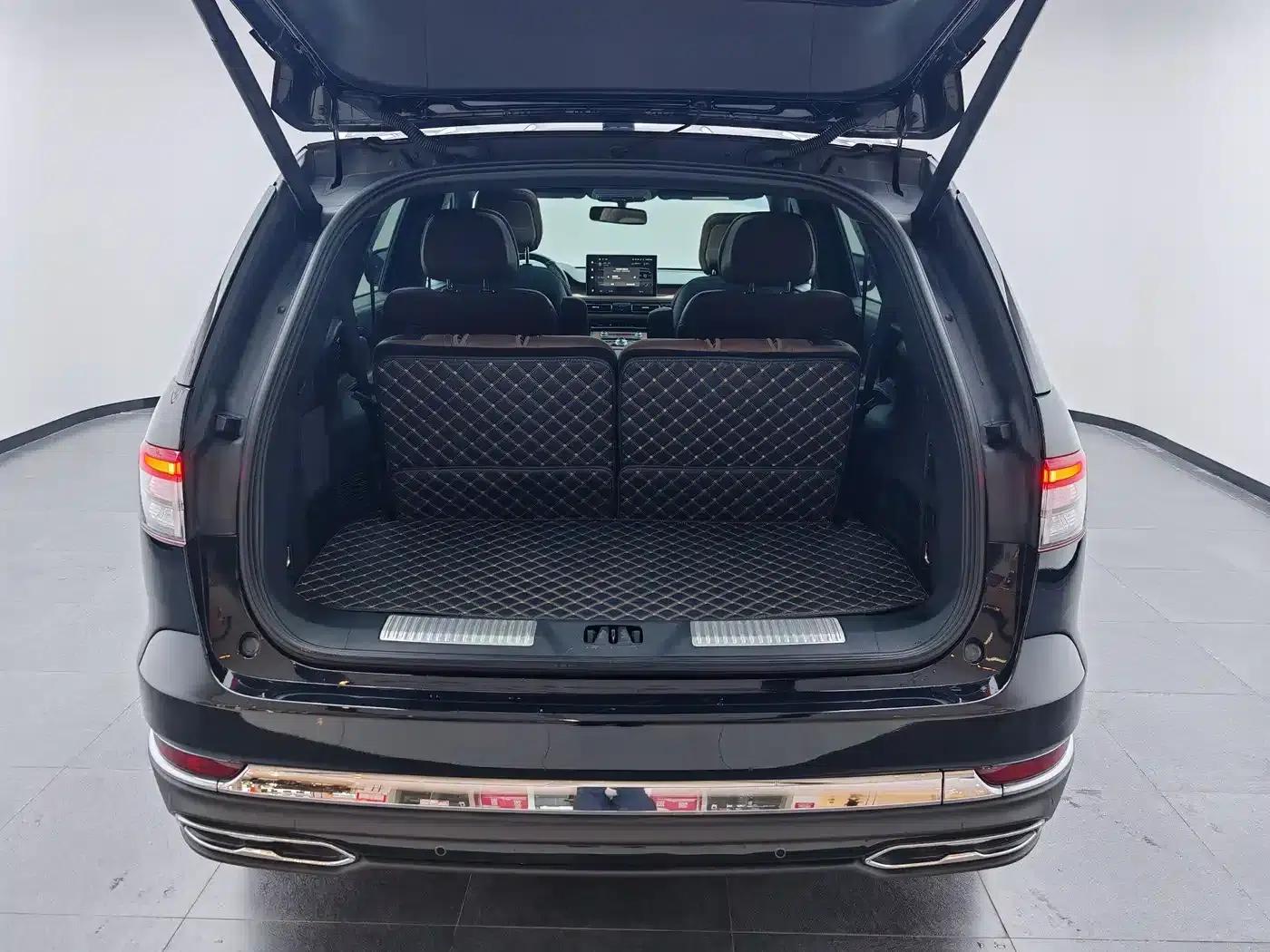 2023 Aviator 3.0T V6 AWD Premium Cruiser (6-seater) — миниатюра 19