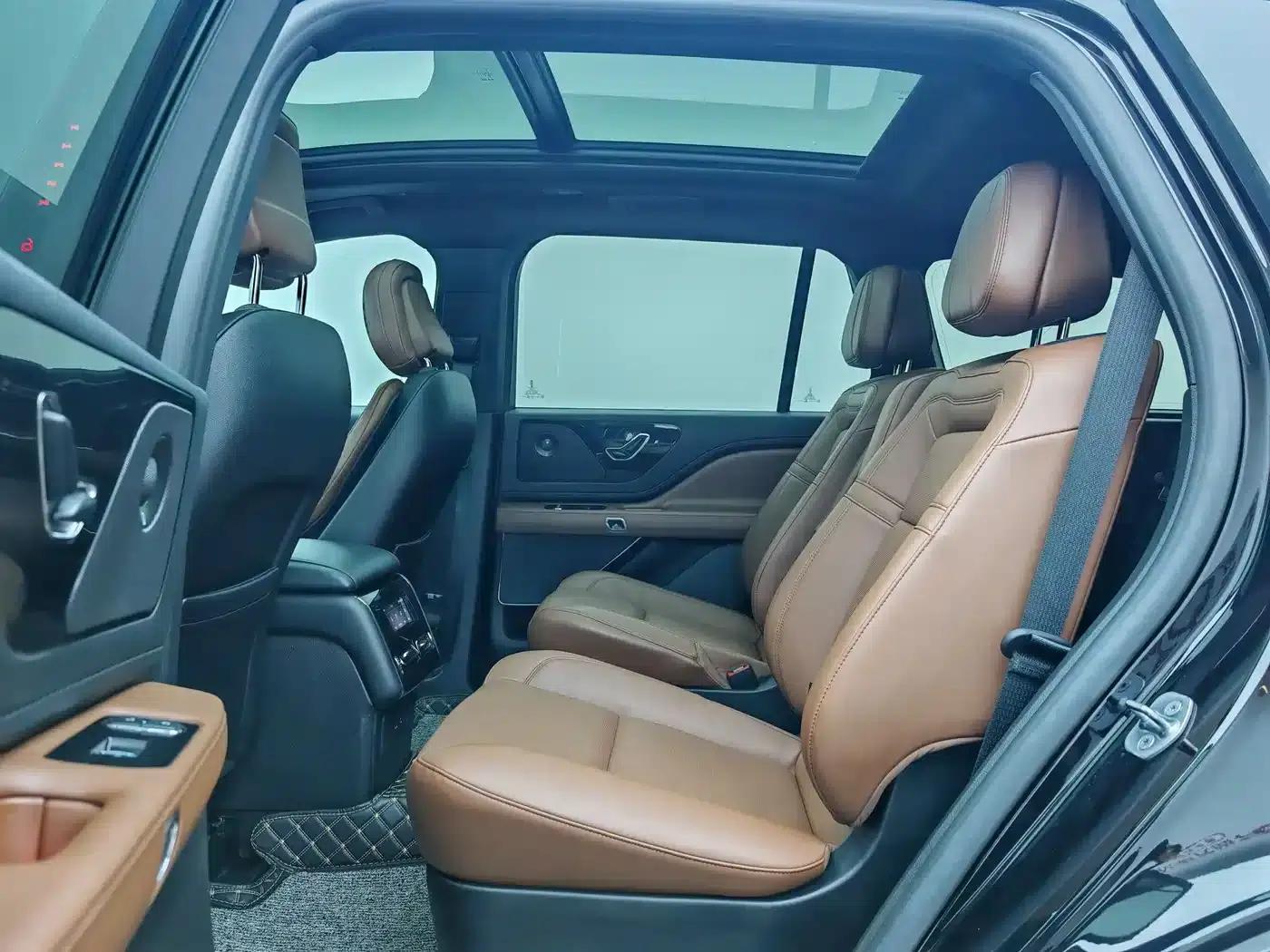 2023 Aviator 3.0T V6 AWD Premium Cruiser (6-seater) — миниатюра 9
