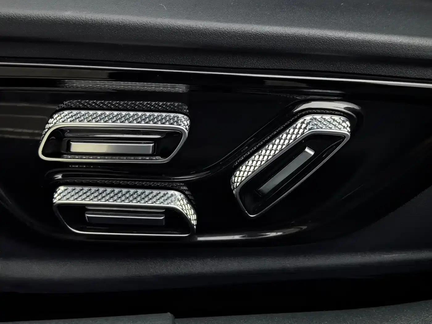 Lincoln Z 2024 2.0T Two-Wheel Drive Premium Hybrid — миниатюра 25